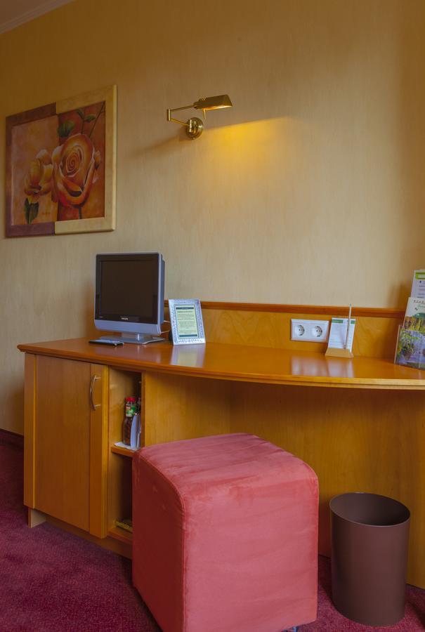 Hotel Backenkoehler Ganderkesee Buitenkant foto